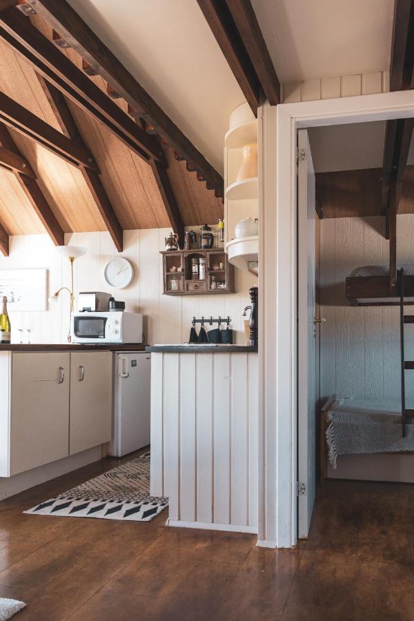 Bjoerk - A Cozy Hilltop Cottage - Great Location! Blaskogabyggd Εξωτερικό φωτογραφία